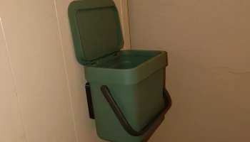 Настенное крепление для контейнера Brabantia Sort&Go... 1