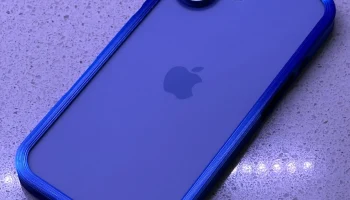 Чехол-бампер для iPhone 17 1