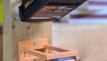 Держатель батареи Worx PowerShare