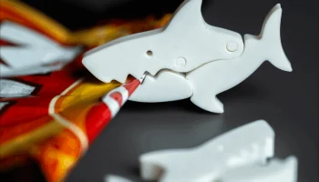 Зажим для сумки Shark (с замком, печать на месте) Зажим для сумки Shark (с замком, печать на месте)