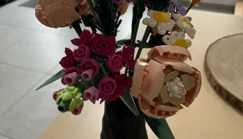 ваза с цветами лего