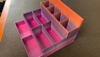 Контейнер для хранения инструментов 3D-принтера...