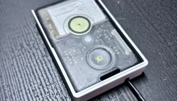 Магнитные зарядные салазки Sensecap T1000-E - безопасная ... 3