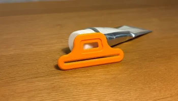 Выдавливатель для зубной пасты 2