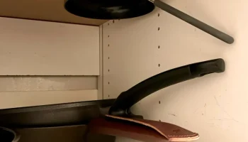 Магнитный держатель для небольших кастрюль и сковородок..... 4
