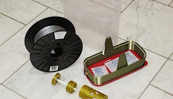 Подставка для перемотки контейнера Rubbermaid на 16 стака... 3