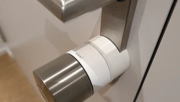 Nuki Smart Lock PRO (5-го поколения) CH-Zylinder (ручка)