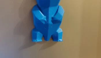 Низкополигональный магнит на холодильник Squirtle......