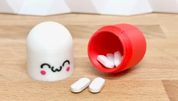 Kawaii Pill Box (милые мордашки на хранение)... 3