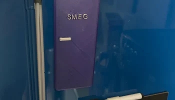 Магнит на холодильник Smeg. 2