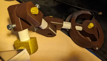 Система кронштейнов для крепления камеры из ПВХ (довольно... 2