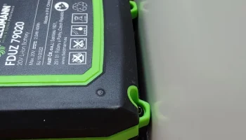 Штабелируемый настенный держатель для батарей Fieldmann 3