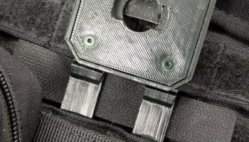 Крепление Molle для нательной камеры Axon 1