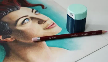 Контейнер для точилки для карандашей Derwent Pastel...