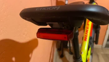 Крепление заднего фонаря ERGON