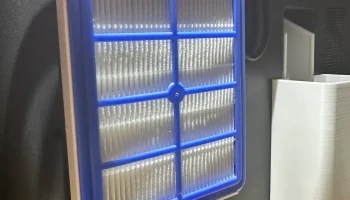 Крепление HEPA-фильтра для Bambulab с магнитами и штифтам... Крепление HEPA-фильтра для Bambulab с магнитами и штифтам...