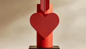 Ваза Arrow of Affection для романтического домашнего деко...