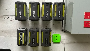 Настенное крепление для батареи Ryobi 40 В 2