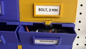 Модульные контейнеры для хранения колышков 3