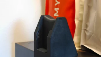 Держатель/подставка для пылесоса (Black n Decker) 1