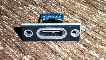 Корпус для сервотестера с разъемом USB C 7