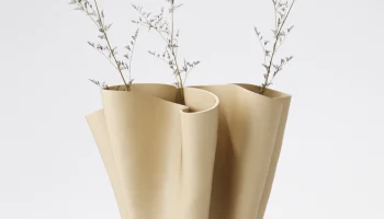 Fold Vase 1