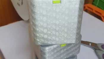 Штабелирование контейнера с механическим замком...