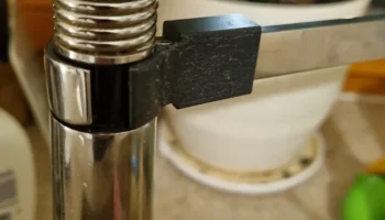 Держатель насадки для кухонного смесителя