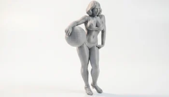 Женская фигурка "Девушка в бикини с мячом" для 3D-печати 1