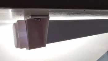 Зажим для кухонного освещения Biltema 90&deg; 2