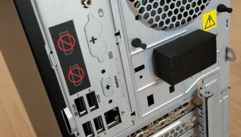 Крышка задней антенны Lenovo ThinkStation
