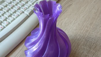 Спиральная ваза Flover 2