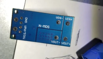 Корпус с защелкой для MOSFET-контроллера - крепление M3 9