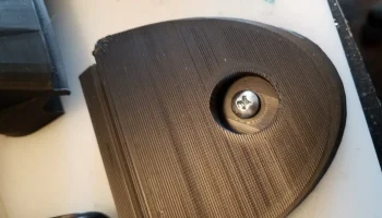 Держатель флага с секретным слотом 5