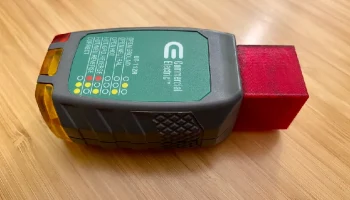 Фиктивная розетка NEMA 5-15 1