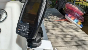 Крепление на рейку Garmin Echomap серии 40 1