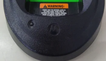 Крепление зарядной базы для радиостанции Motorola EP450 2
