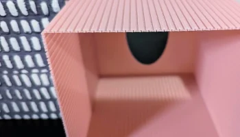 Коробка для салфеток в режиме Vase с тонкой полоской... 1