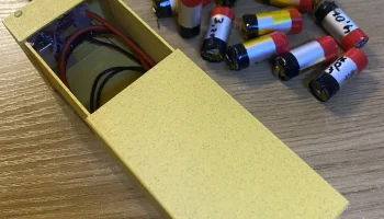 Powerbank мощностью 22,5 Вт на 13 350 аккумуляторов Li-Po. 4