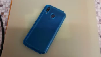 Чехол с крышкой для Samsung Galaxy M20 1