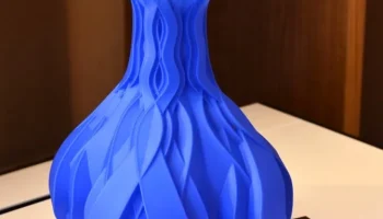 Vase 893b