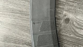 Пластина запирания магазина MFT 5.56...... 2