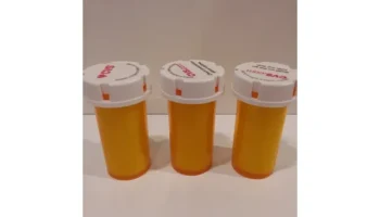 Органайзеры для бутылочек с таблетками Medicine Rx - буты... Органайзеры для бутылочек с таблетками Medicine Rx - буты...