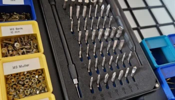 Gridfinity iFixit Mako Gen2 с футляром (без магнитов).......