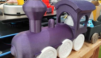 Ayudame3d Train for Helpi 1