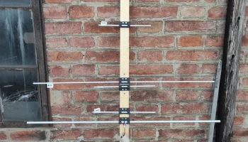 Настраиваемый клип элемента Yagi...