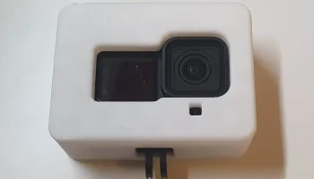 Плавающий футляр для GoPro 10