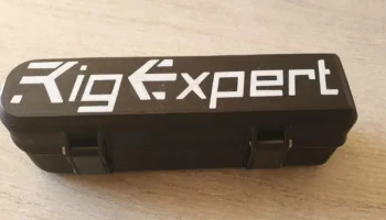ЗАЩИТНЫЙ КОРОБОК ДЛЯ RIGEXPERT Stick Pro...... 1