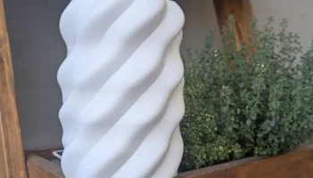 Snake Vase 1