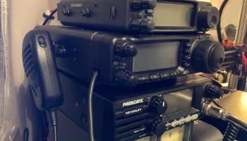 Тонкое боковое крепление микрофона для радиостанций yaesu 4